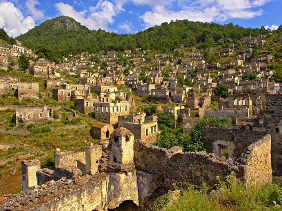  A view from Kayakoy